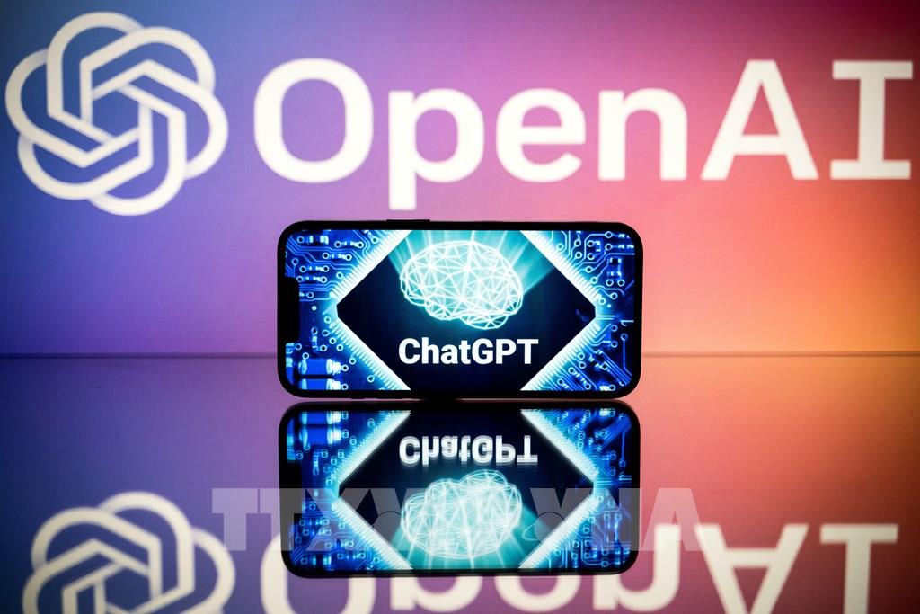 Biểu tượng ChatGPT và OpenAI. (Ảnh: AFP/TTXVN) Biểu tượng ChatGPT và OpenAI. (Ảnh: AFP/TTXVN)